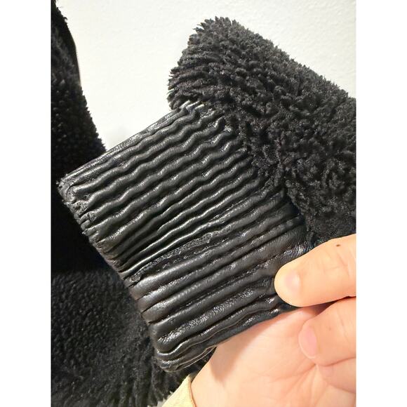 Nasty Gal Fleece Bomber Jacket - Picture 5 of 6